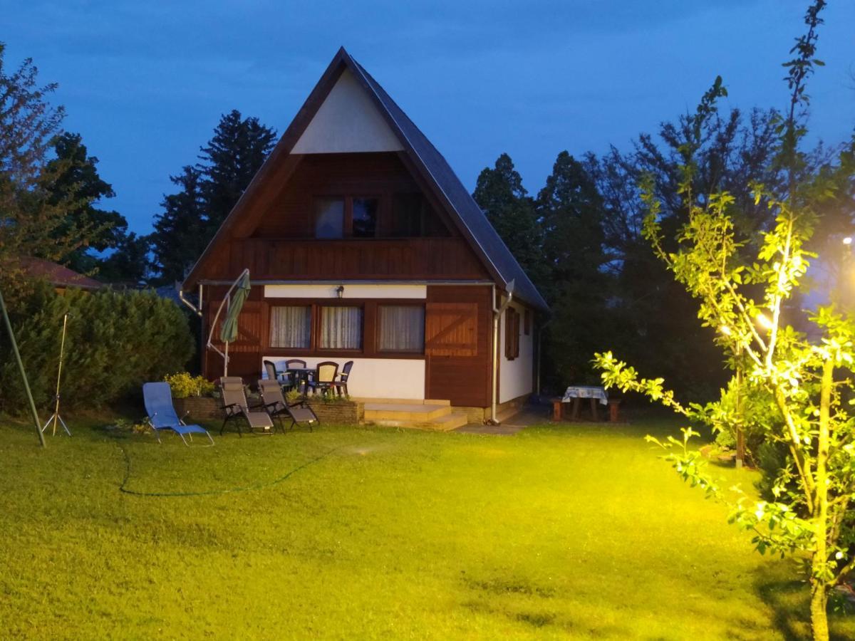 Balatonmáriafürdő Pelso Vendeghaz With Internet Optical Cable 빌라 외부 사진